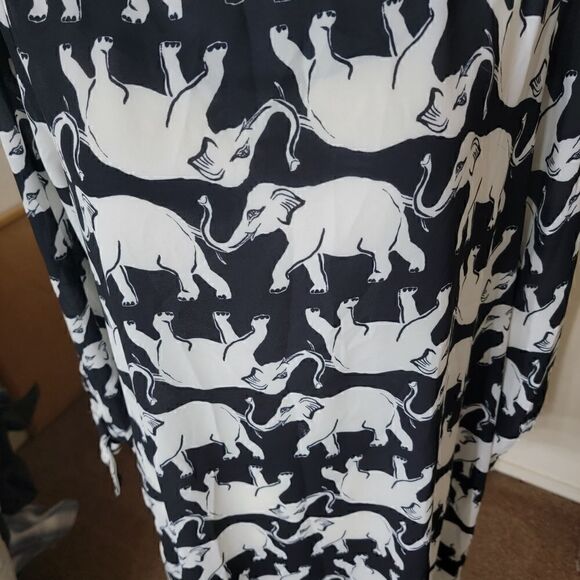 Modcloth Elephant Print Sheath Dress. Size M. - Picture 6 of 7